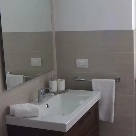 Orchidea Bianca Bed & Breakfast 2*